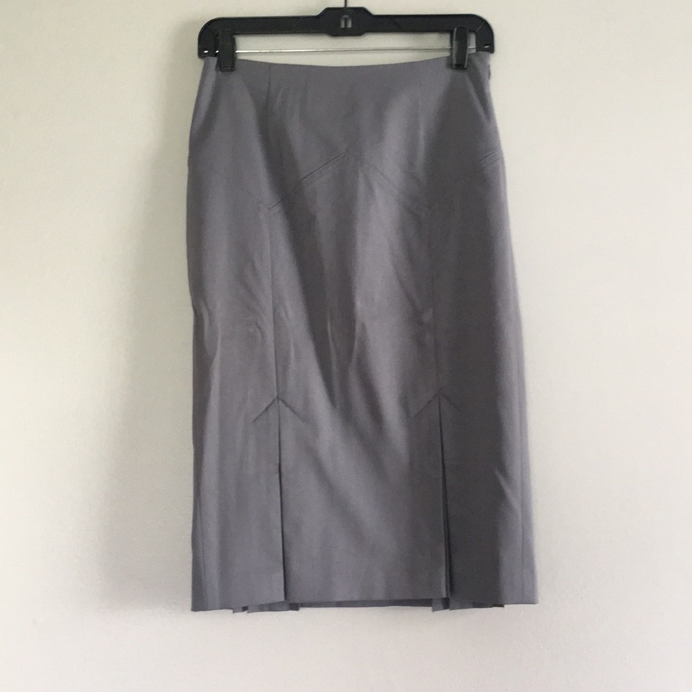 Grey pencil skirt